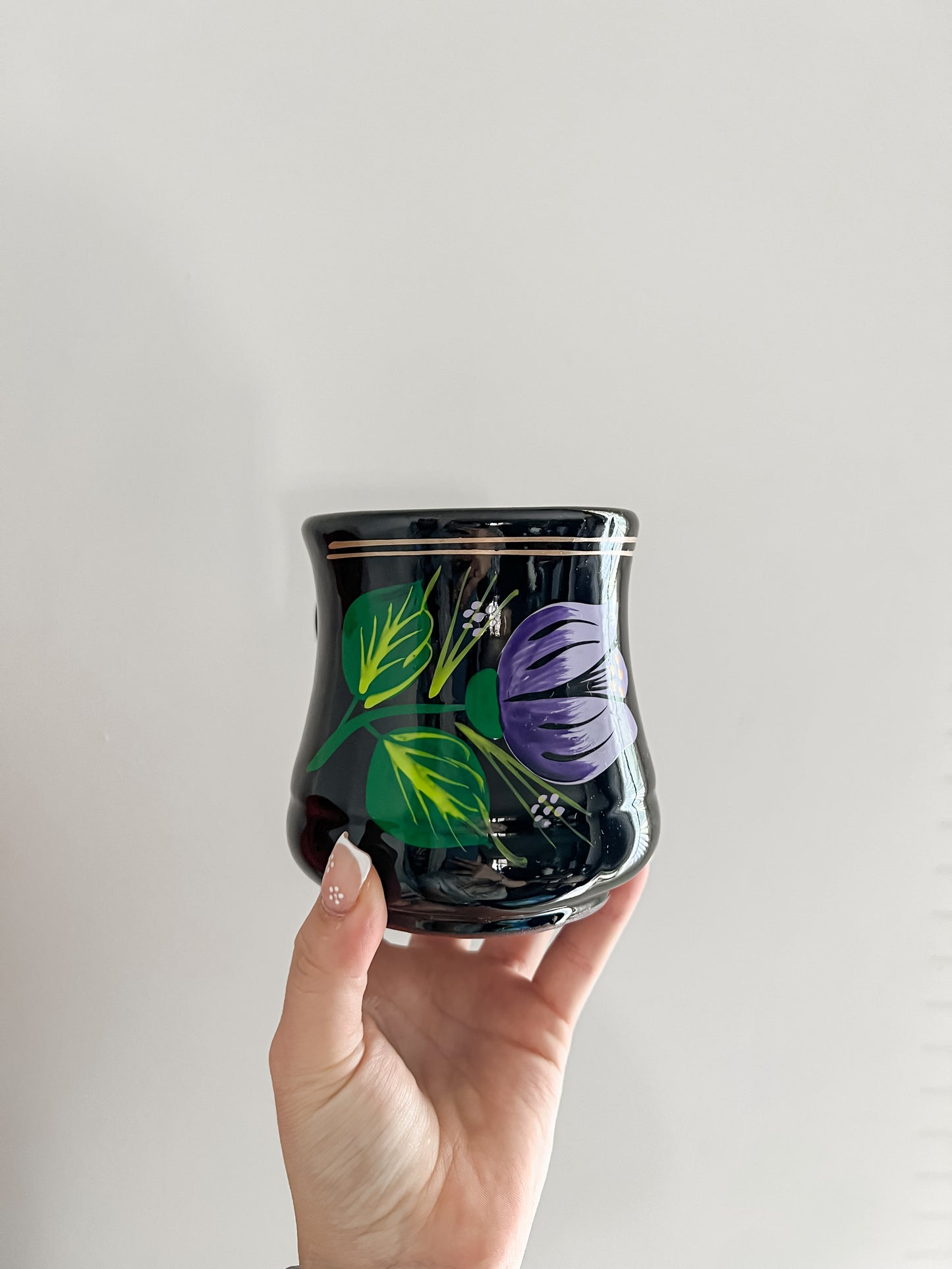 Black Ceramic Floral Artesanal Mug