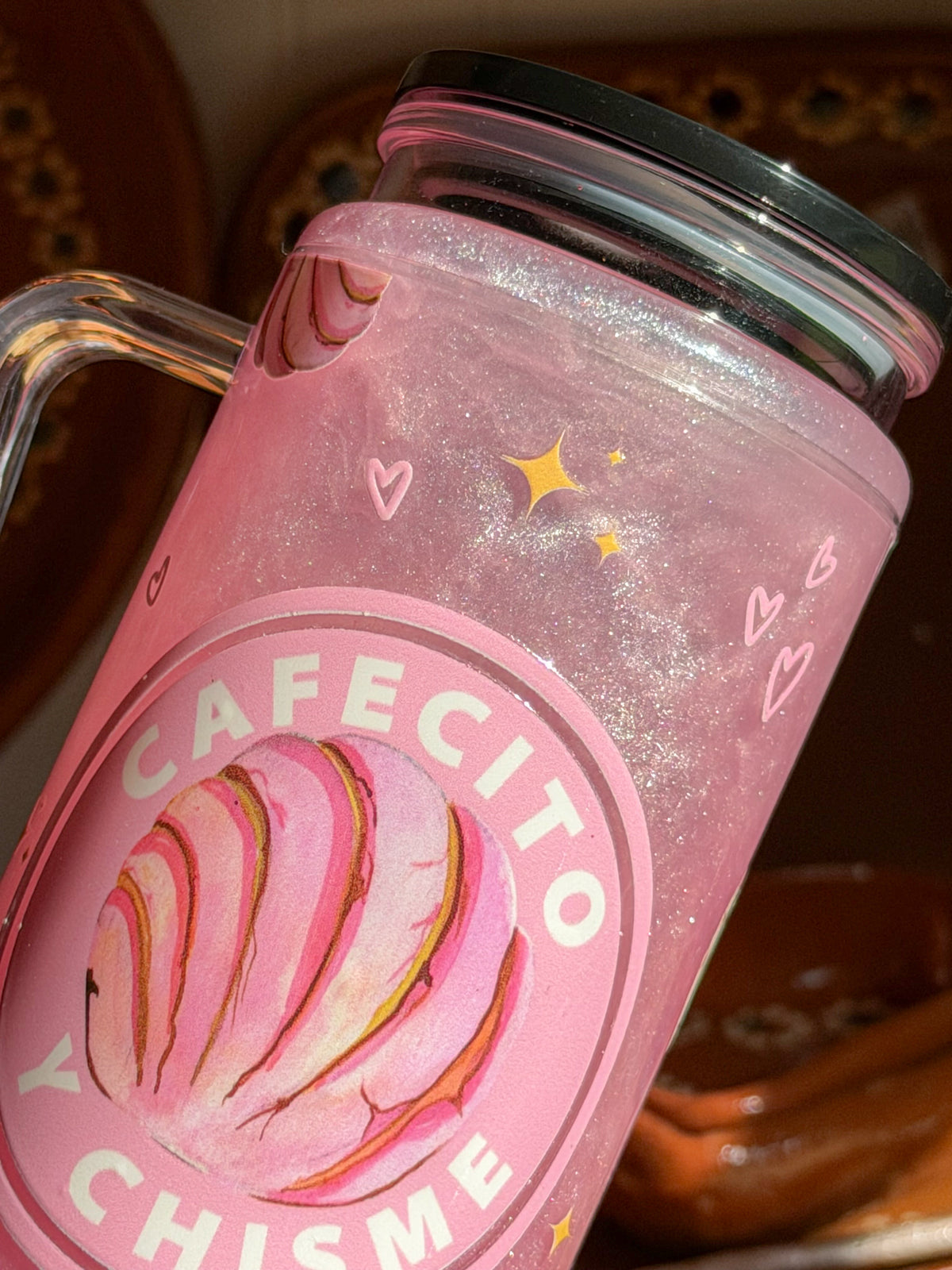 Pink Cafecito y Chisme Glitter Tumbler Mug with Handle – Concha & Coffee Design