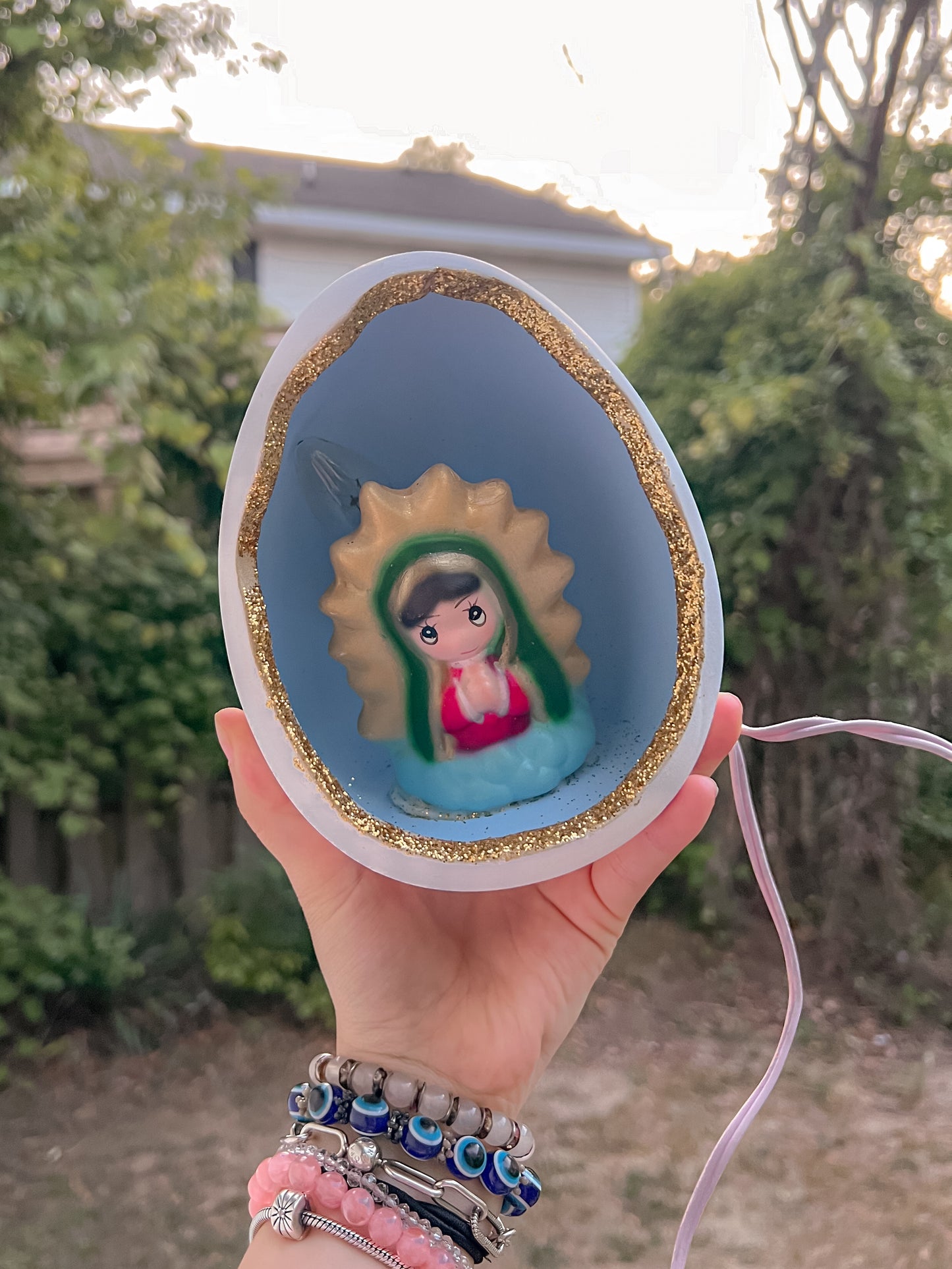 Egg Virgencita Nightlamp