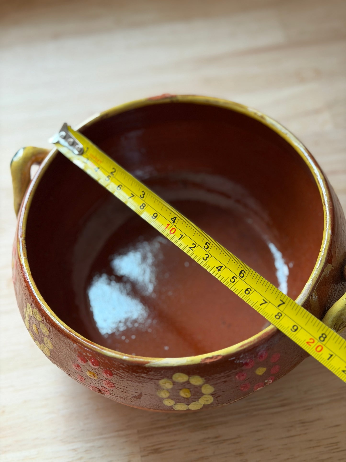 Yellow Details Barro Cazuela Con Tapa