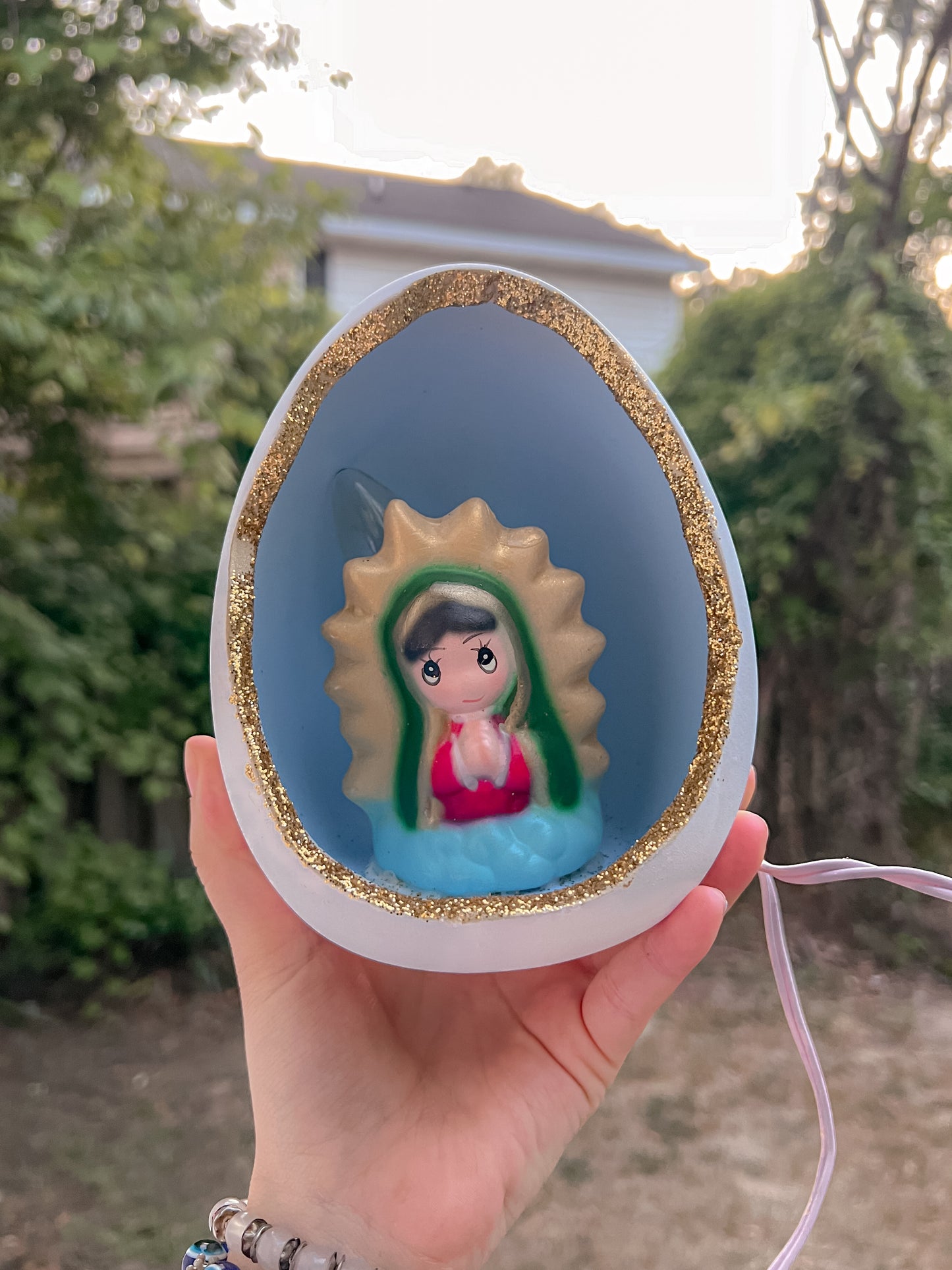 Egg Virgencita Nightlamp