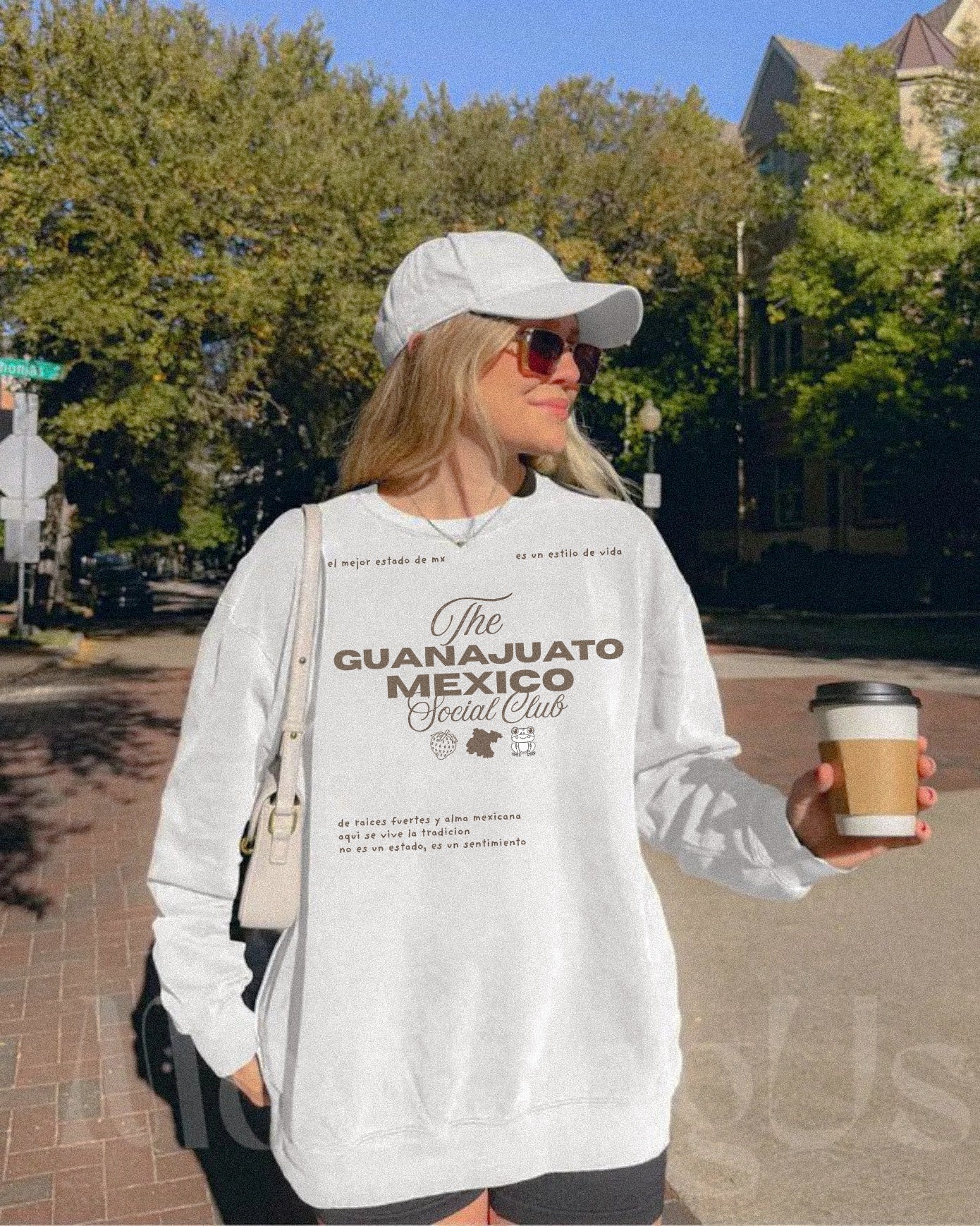 Guanajuato Social Club Crewneck • Tee