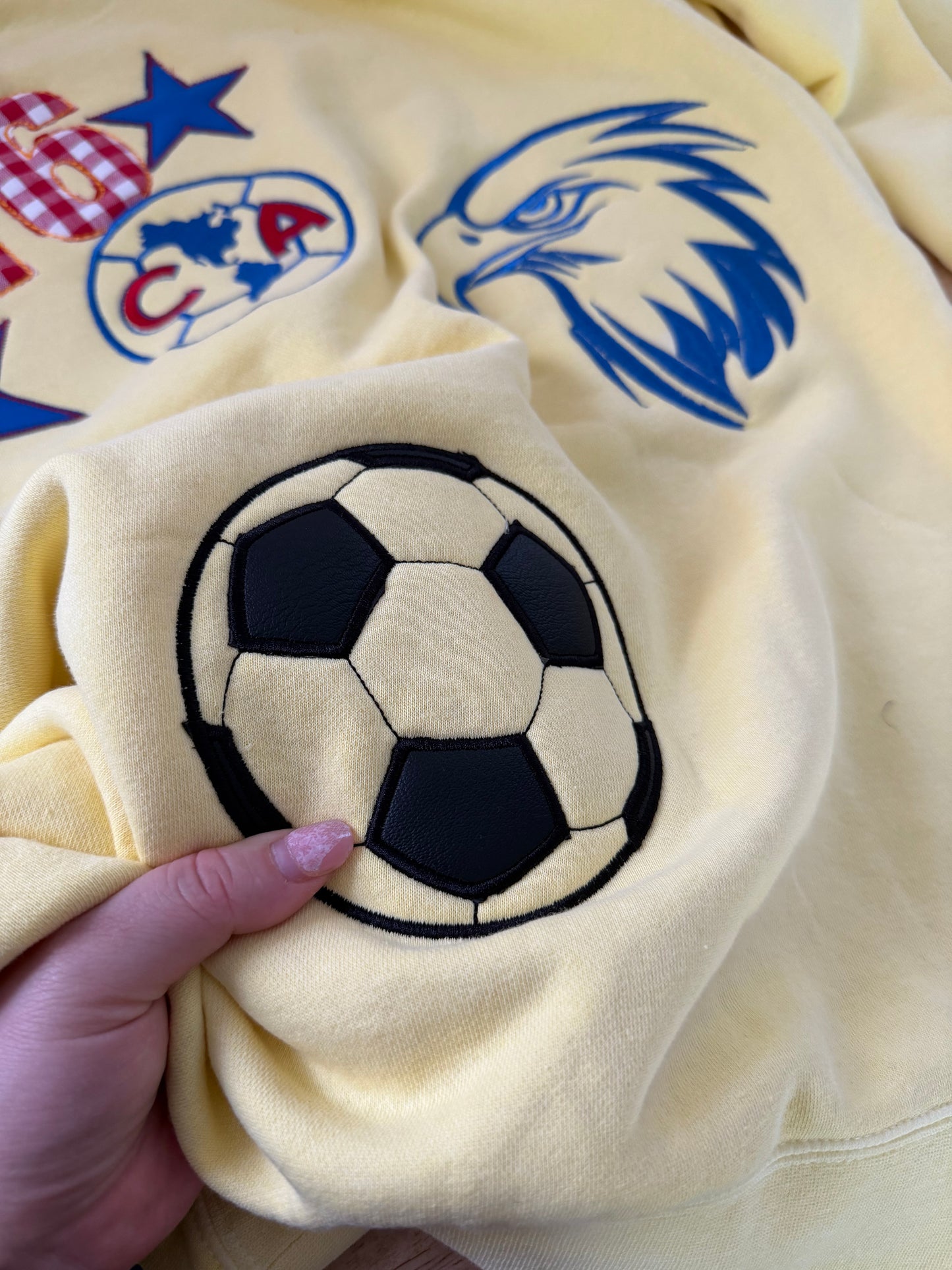 Club América 1916 Vintage-Inspired Embroidery Soccer Sweater