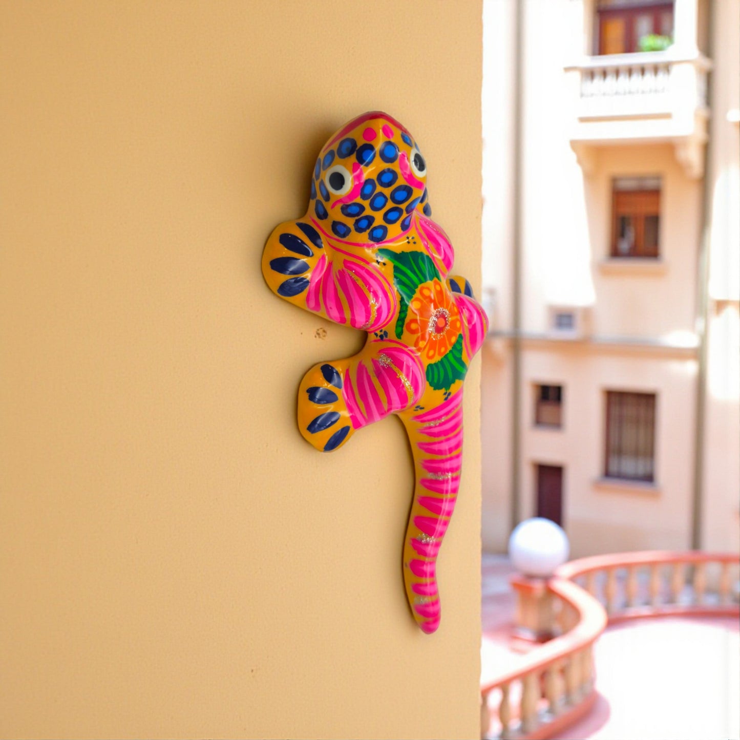 Vibrant Guerrero Gecko Figurine | Hand-Painted Mexican Folk Art