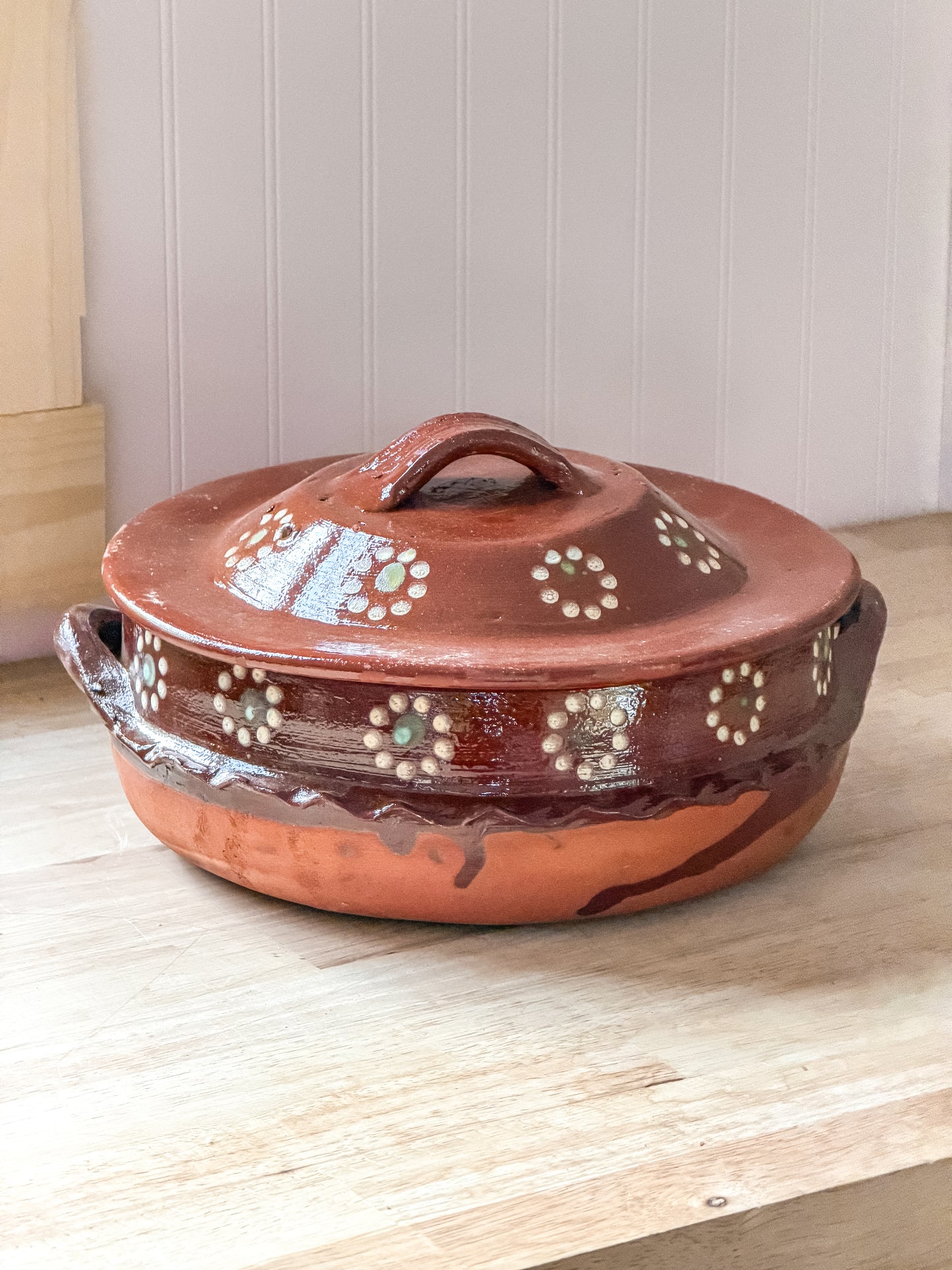 Large 1.5kg Barro Cazuela Con Tapa