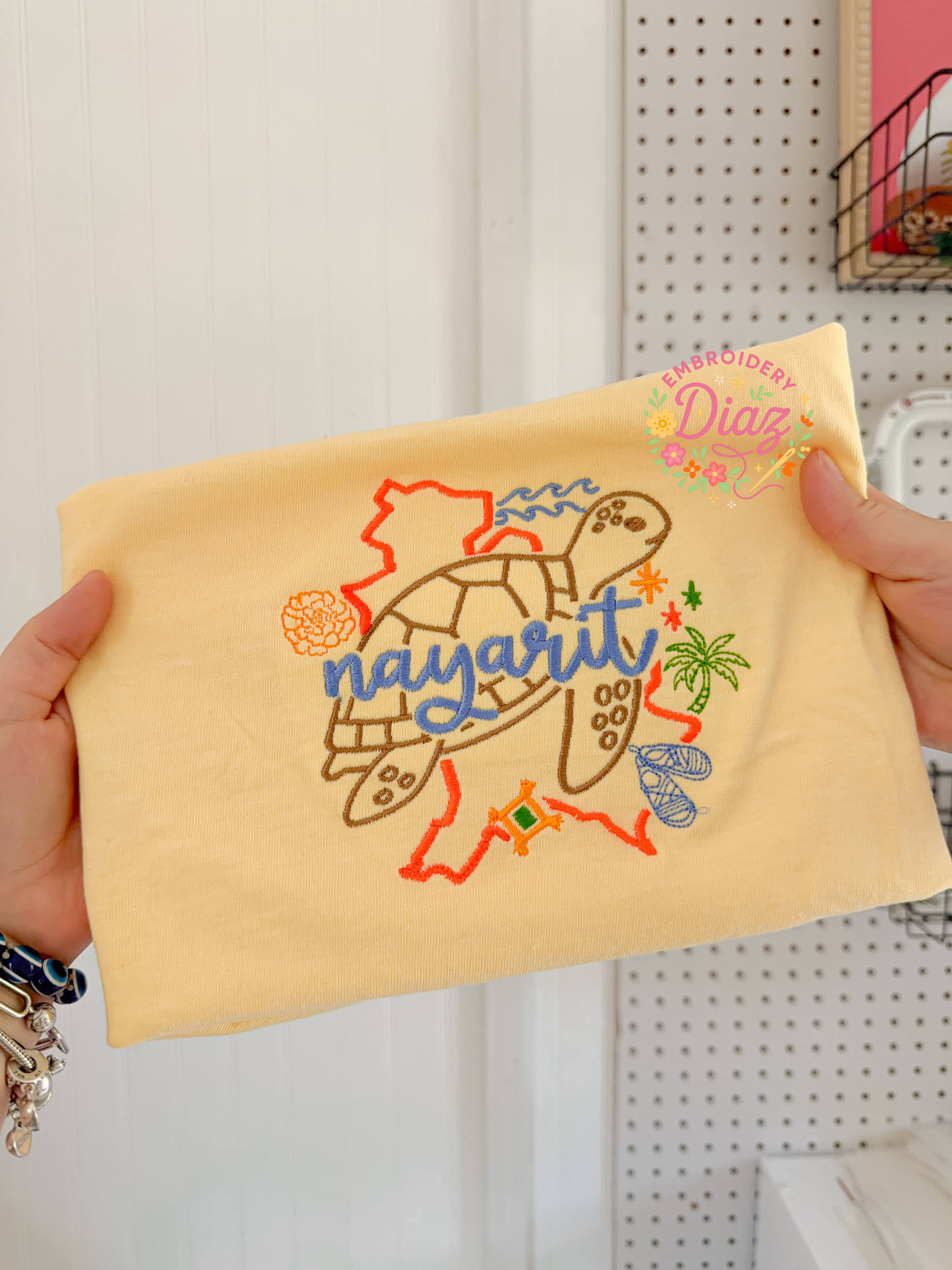 NEW Raices de MX Embroidered Collection