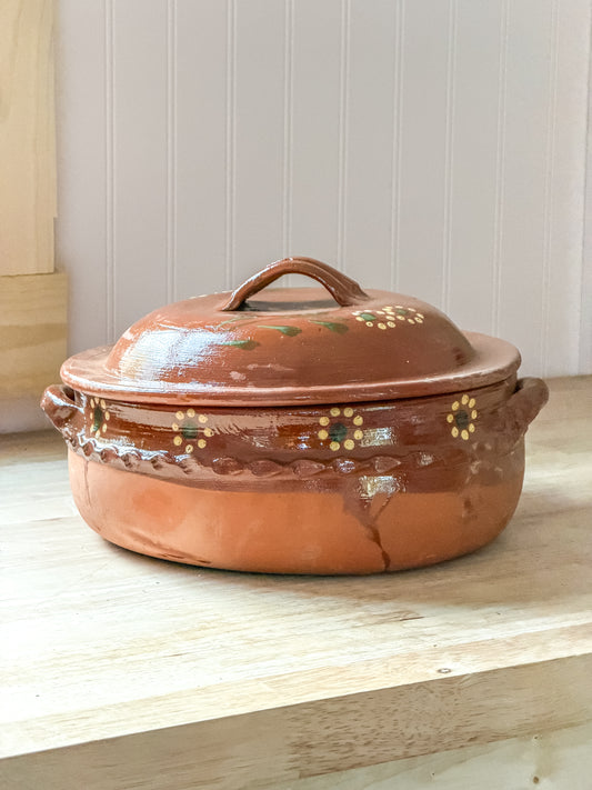 Large Barro Cazuela Con Tapa