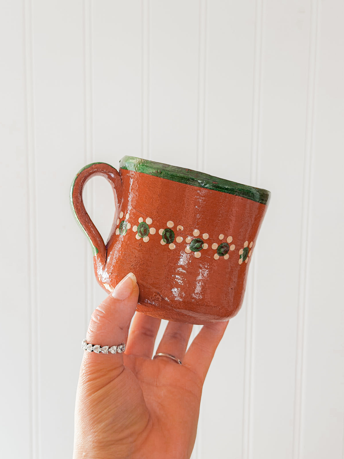 Traditional Green Trim Barro Mug