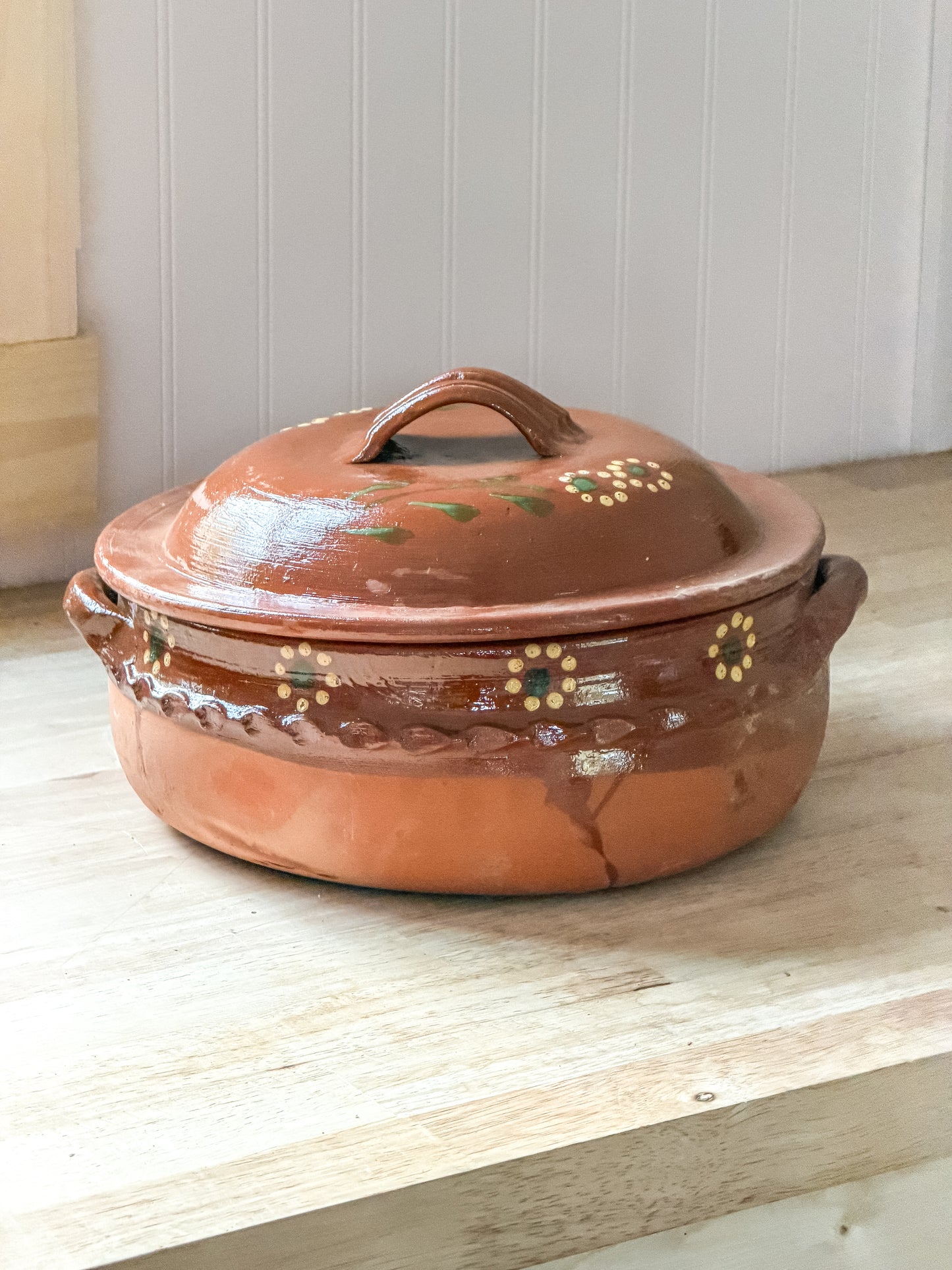 Large 1.5kg Barro Cazuela Con Tapa