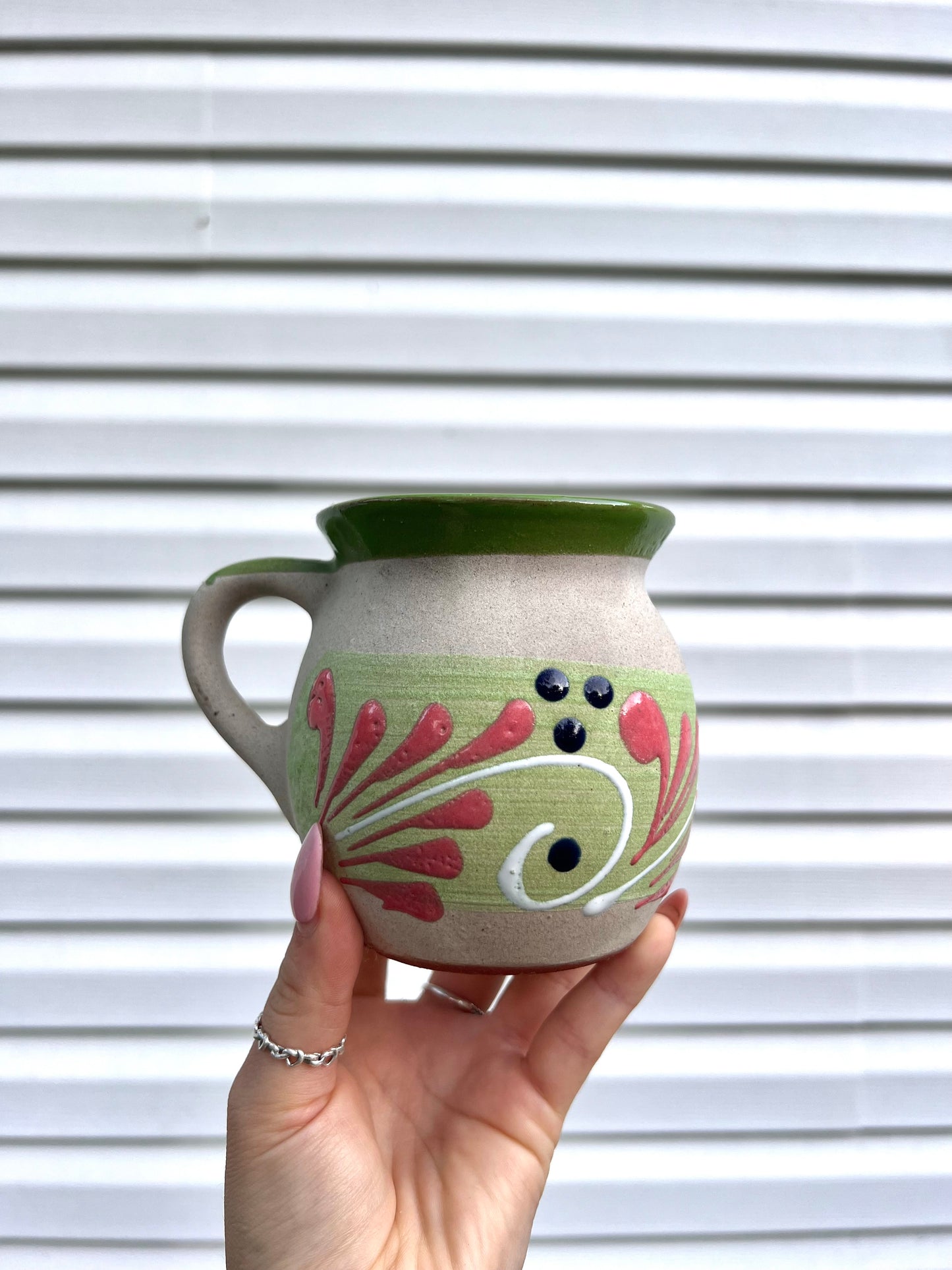 Traditional green+pink artesanal Mug