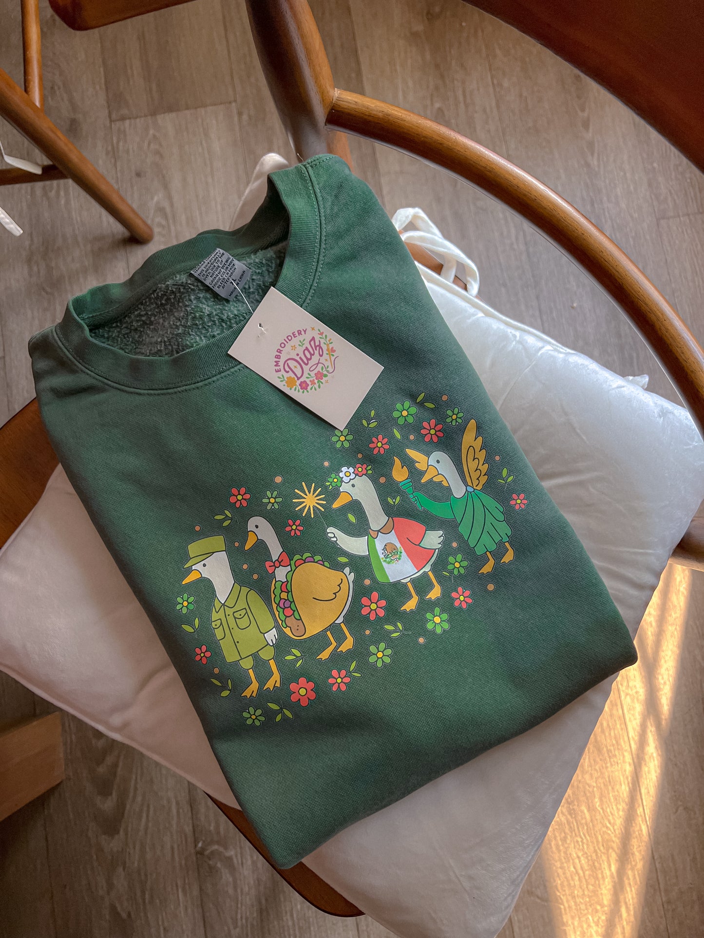 Geese Mexico Crewneck & Tee