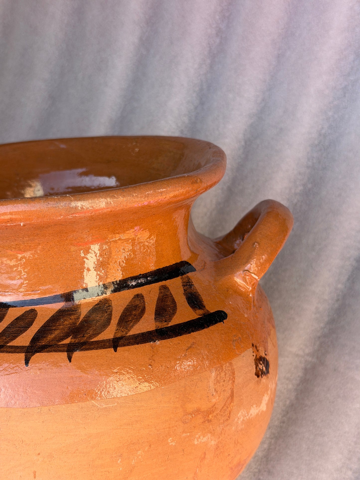 Handmade Round Mexican Barro Olla Pot