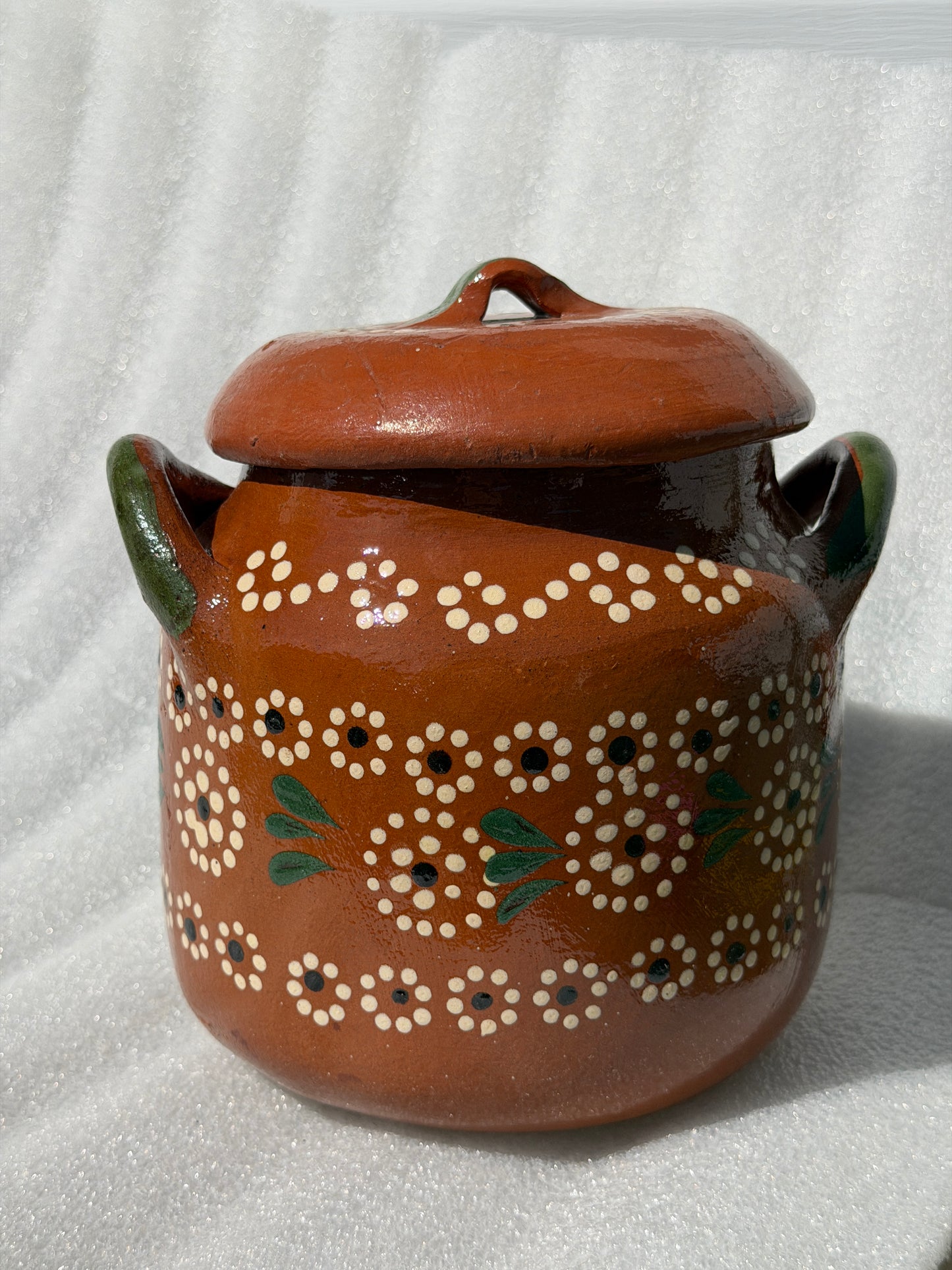 Small 1/2kg Barro Ollita with Lid