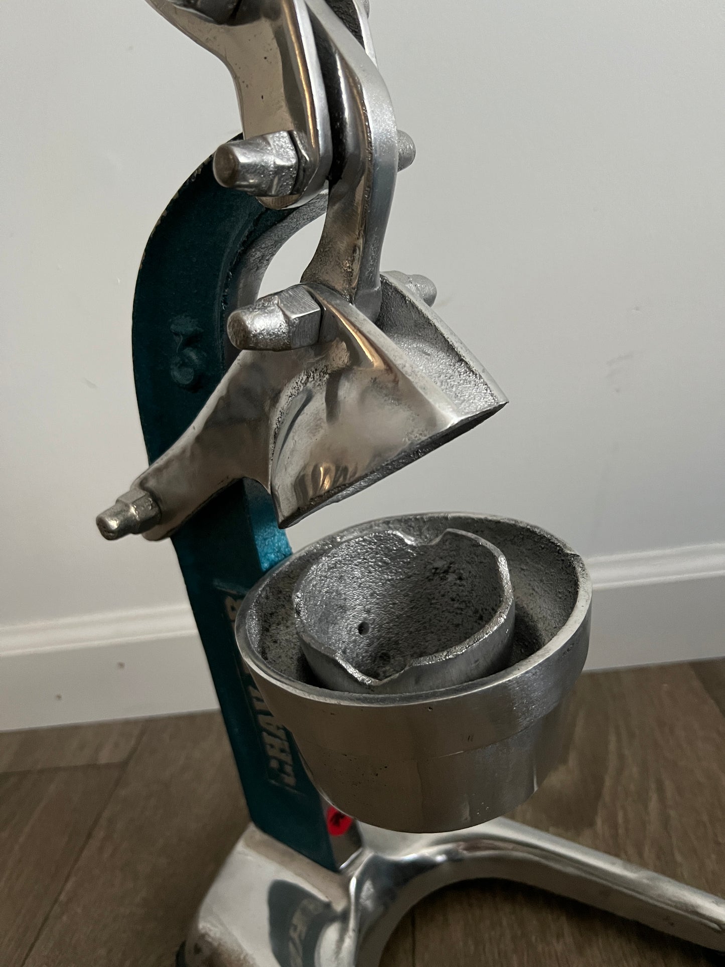 Mexican Citrus Juicer - Large