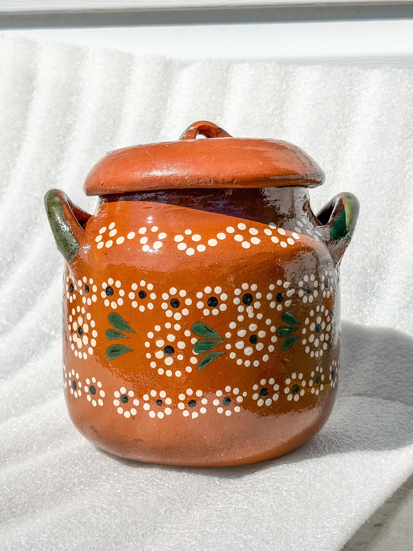 Small 1/2kg Barro Ollita with Lid