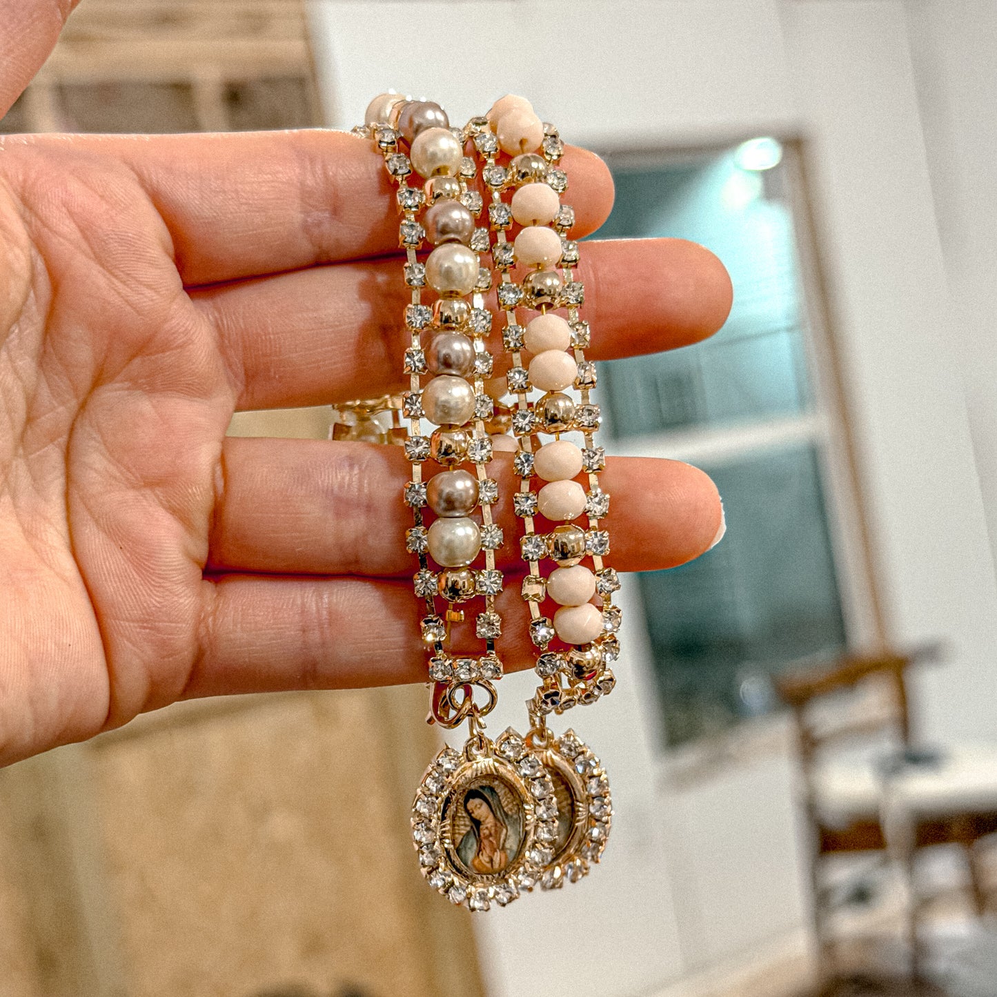 Virgencita Gold Charm Bracelet Non-Adjustable Bracelet with Clip Closure