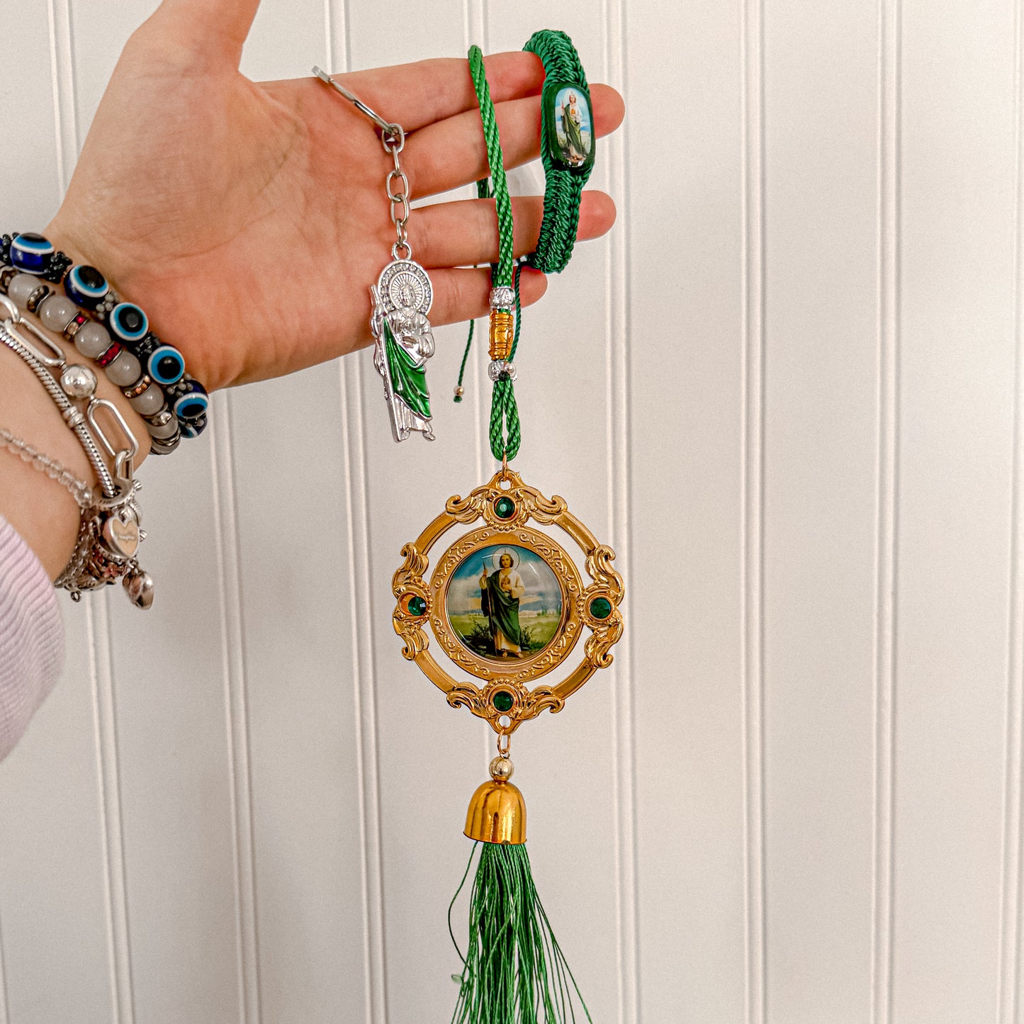 San Judas Hanging Décor with Green Tassel