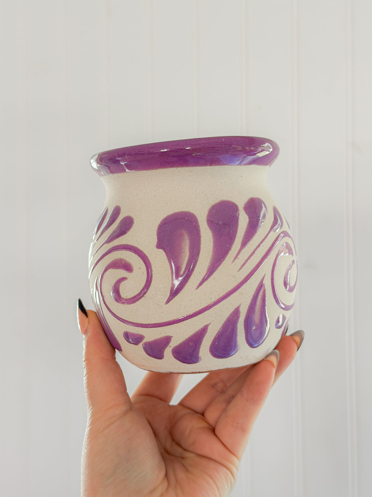 Lilac Barro Hand-Painted Mug