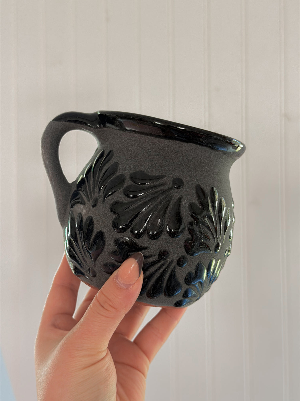 Black Barro Hand-Painted Mug