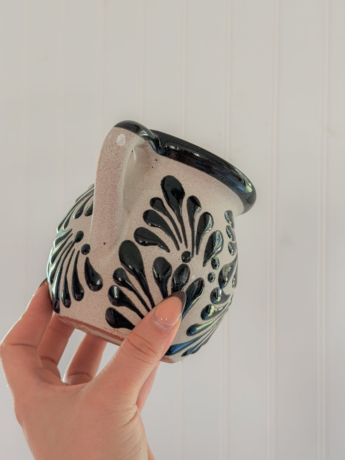 Black Barro Hand-Painted Mug