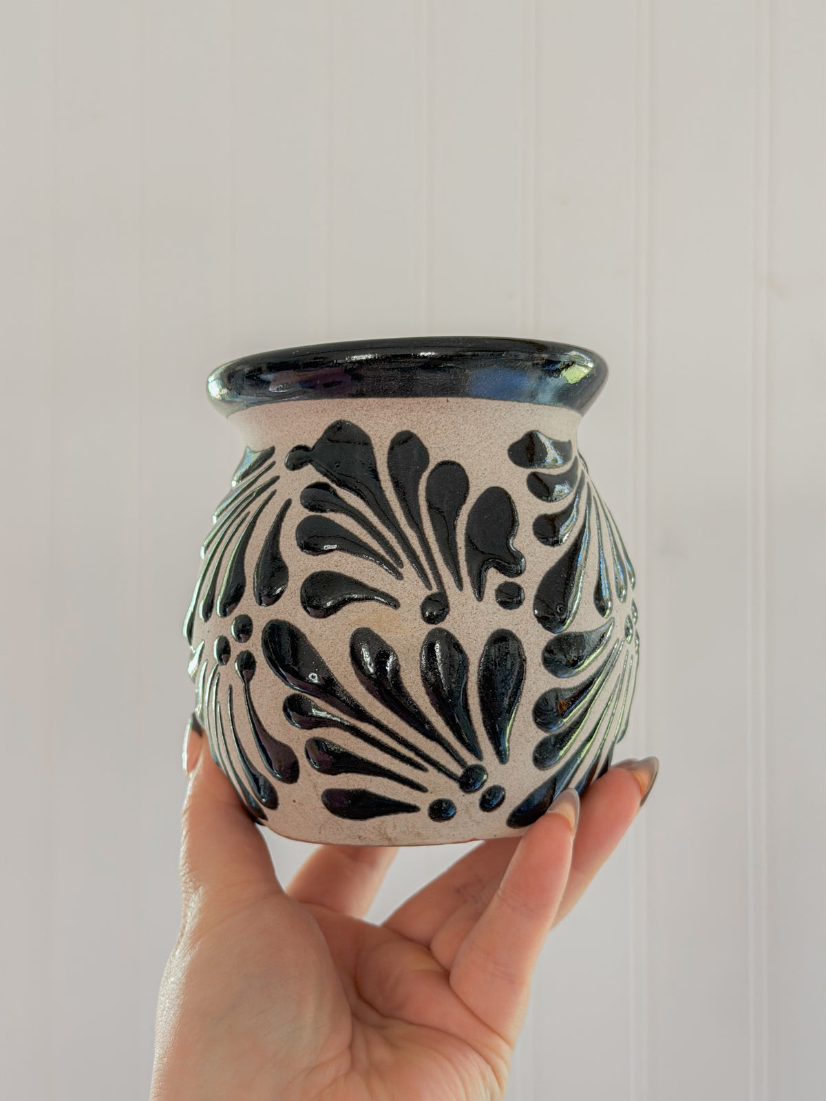 Black Barro Hand-Painted Mug