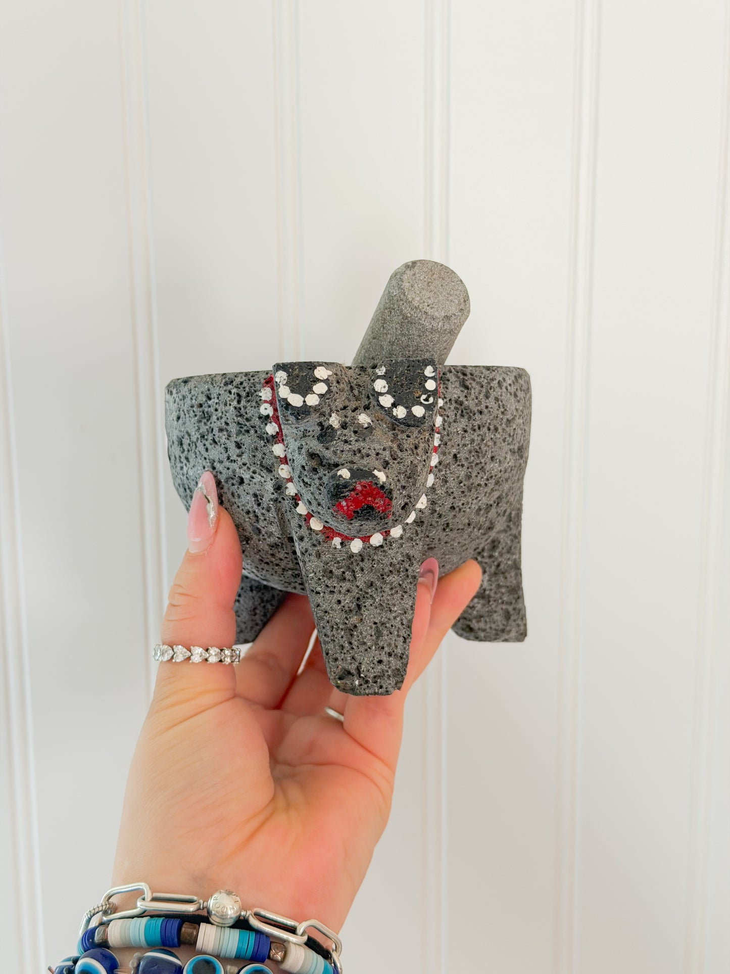 Small Piggy Molcajete 100% Volcanic