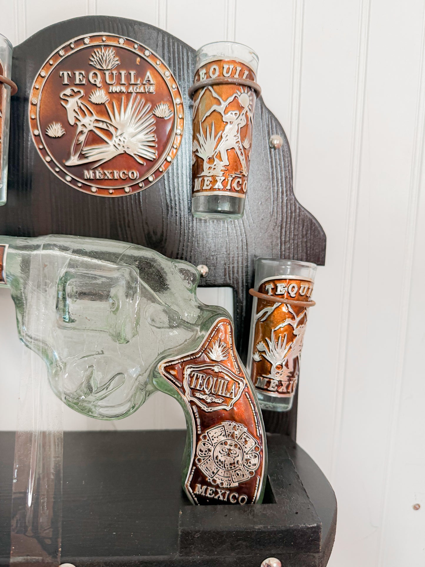 Tequilero Pistola Agave con 4 Shots